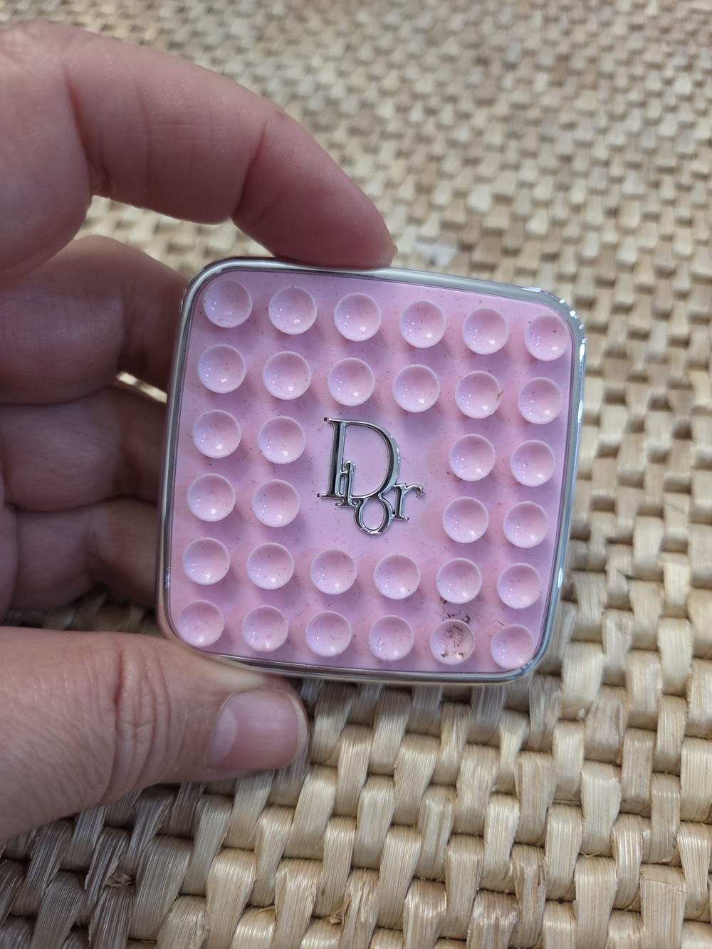 Dior Pink Textured Compact with Silver Logo - Picture 2 of 3